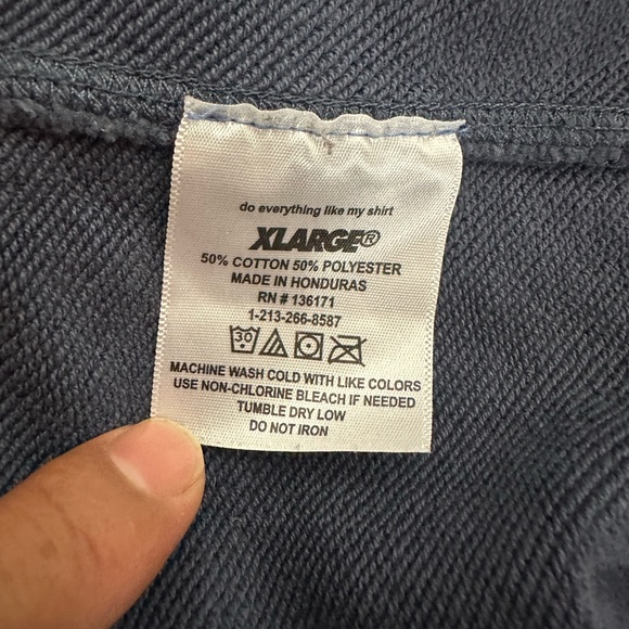 X-Large Clothing Brand Sweatshirt Size L Streetwear - Picture 5 of 10